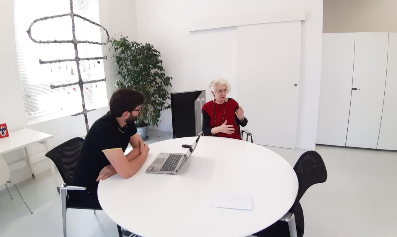 Img2_2019MiekeBal_Entrevistas_RodrigoCarreño